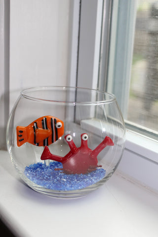 Crabby Catch Glass bowl